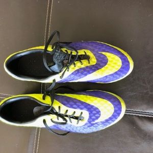 Nike Hypervenom Soccer Cleats Size 8.5